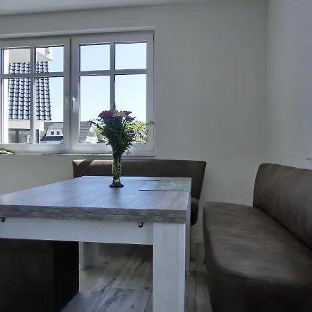 Appartement E9 *